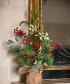 Cheery Berry Christmas Tree