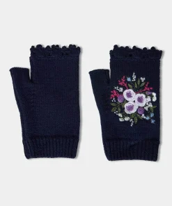 Cosy Cottage Embroidered Mitts