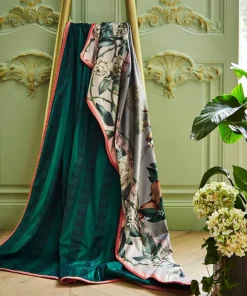 Regal Lion Reversible Throw