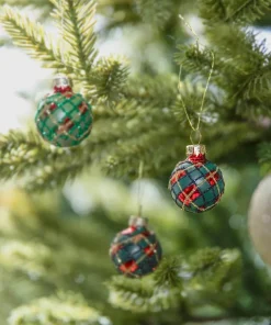 Set Of 12 Traditional Tartan Baubles