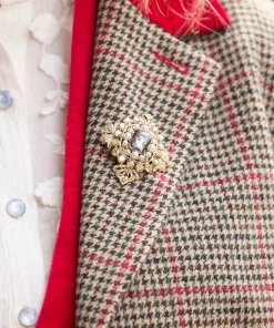 Shimmering In Vintage Brooch Set