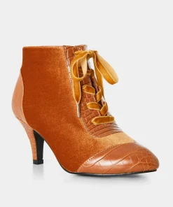 Sweet Song Velvet Bootees