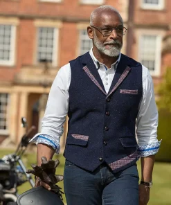 Terrific Triple Collar Shirt