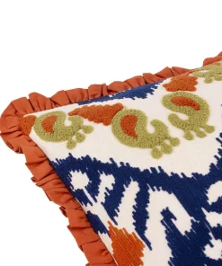 Unbound Wanderer Frill Cushion