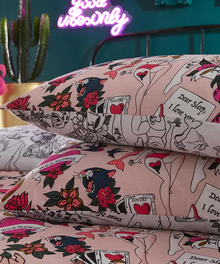 Vintage Vixen Reversible Duvet Set